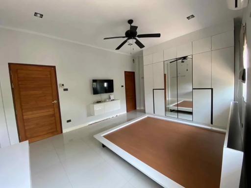 Explore our Chiang Mai real estate listings for a house for sale in Moo Baan Tanaboon. Spacious 3-bed property with ample amenities. Find your dream home today