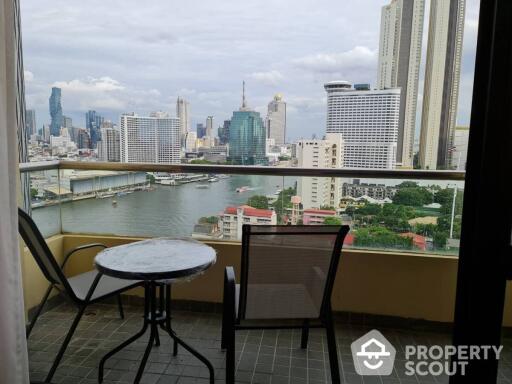 1-BR Condo at Ban Chao Phraya Condo near MRT Hua Lamphong