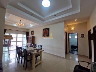 3 Bedrooms Villa / Single House in Classic Home Village East Pattaya H011702