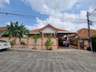 3 Bedrooms Villa / Single House in Classic Home Village East Pattaya H011702