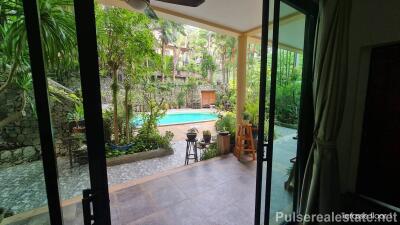 Three-story 4 Bedroom Private Pool Villa for Sale in Patong - Only 1.5km from the Beach