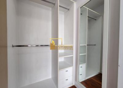 Baan Siri 24  1 Bedroom Condo in Bustling Phrom Phong