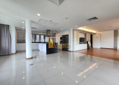 Amazing 3 Bedroom Penthouse Apartment in Phloen Chit