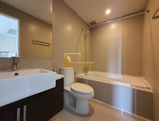 2 Bedroom For Rent in Noble Remix Thonglor