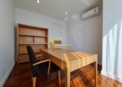 3 Bed Apartment For Rent in Phrom Phong