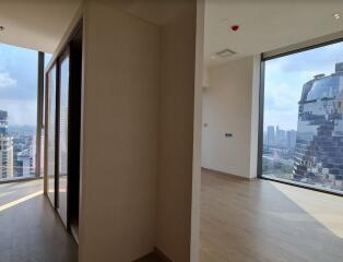 The Strand  3 Bedroom Super Luxury Condo Near BTS Thong Lo