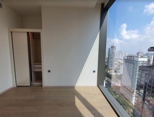 The Strand  3 Bedroom Super Luxury Condo Near BTS Thong Lo