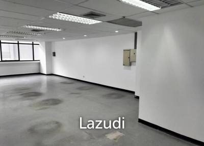 Phayathai Plaza Office for Rent Flat 126