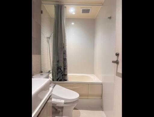 Runesu Thonglor  High Floor 1 Bedroom Condo Near BTS Thonglor