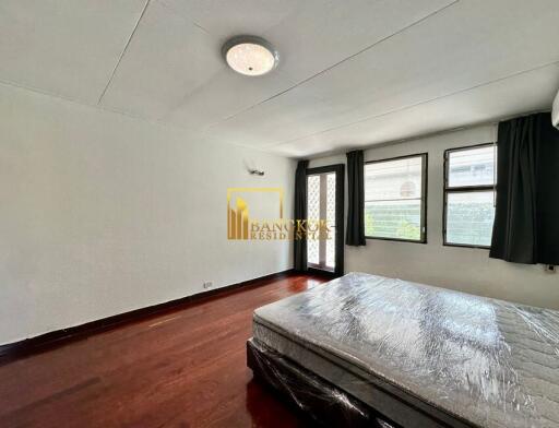 Thada Court  Large 2 Bedroom Townhouse For Rent in Sathorn