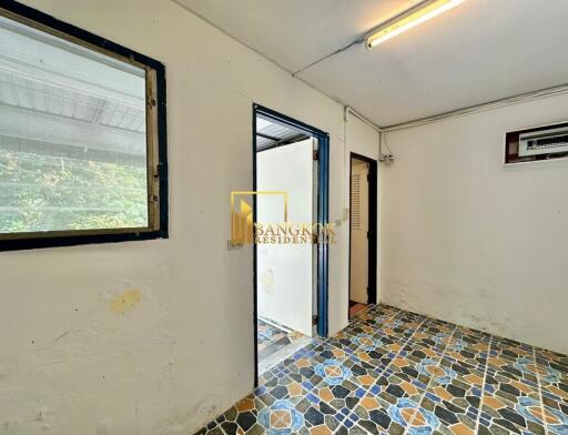Thada Court  Large 2 Bedroom Townhouse For Rent in Sathorn
