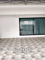 Townhouse in Ladprao 71 4 Bedroom For Sale