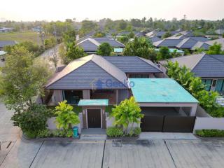 3 Bedrooms House in Baan Pattaya 5 Huay Yai H011464