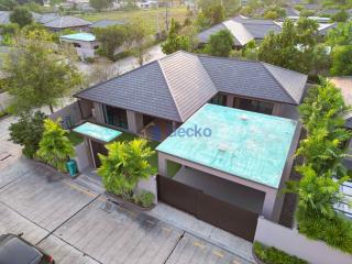 3 Bedrooms House in Baan Pattaya 5 Huay Yai H011464