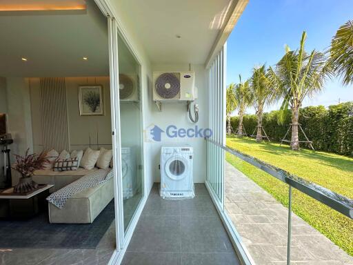 2 Bedrooms Condo in The Coral Pattaya North Pattaya C011463