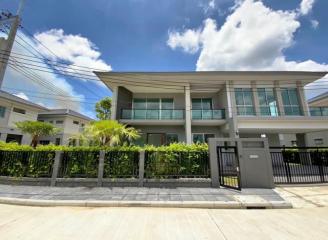 For Rent Bangkok Single House The Palm Bangna-Wongwaen Kanchanaphisek Prawet