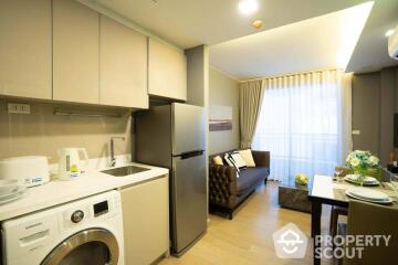 1-BR Condo at Dazzle Sukhumvit 7 near BTS Nana