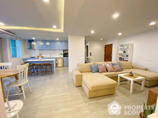 3-BR Condo at D.S. Tower 2 Sukhumvit 39 Condominium near BTS Pho Nimit