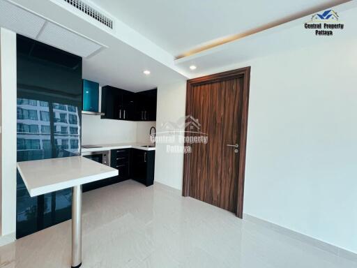 Modern, 1 bedroom, 1 bathroom for sale in Grand Avenue, central Pattaya.