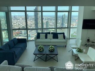 3-BR Penthouse at The River Condominium near BTS Saphan Taksin