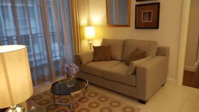 Q Langsuan 2 bedroom condo for rent