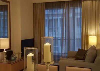 Q Langsuan 2 bedroom condo for rent