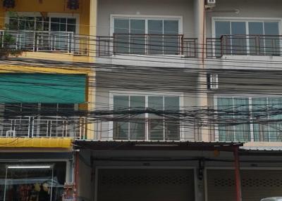 3-story shophouse next to Na Rae-Bo Rae Road, Phuket.