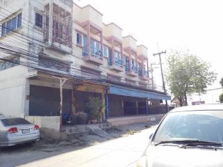 Jessada Commercial Building 5