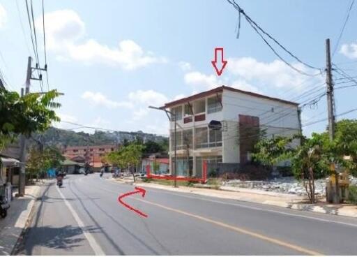 Commercial building, 2 units, next to Bo Phut - Plai Laem road.