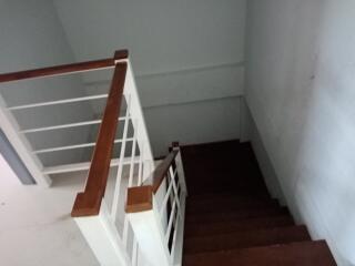 Townhouse Huai Prap Muang Thong 5 323/166 Bowin Subdistrict, Si Racha District, Chonburi Province.