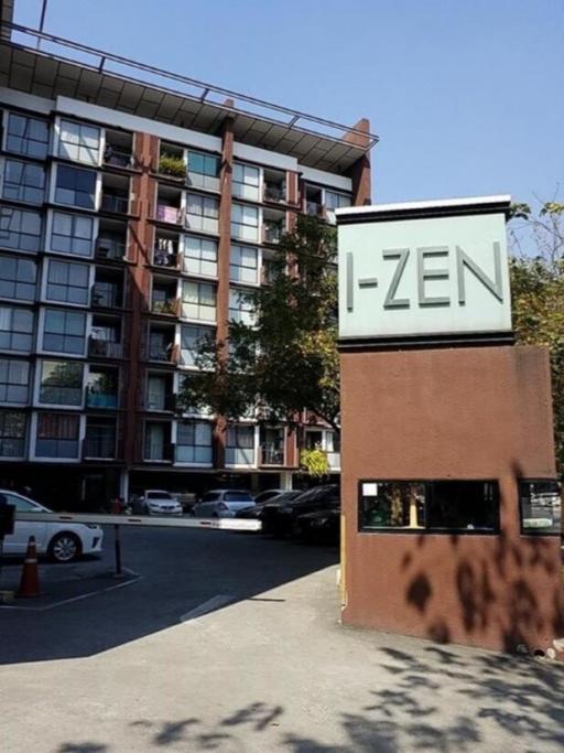 I-ZEN Condominium Building Ekkamai-Ram