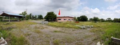 Warehouse + pond, Tha Tako District, Nakhon Sawan Province