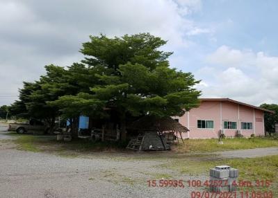 Warehouse + pond, Tha Tako District, Nakhon Sawan Province