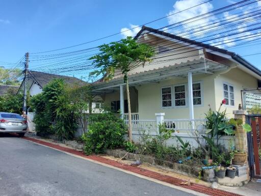 Single house, Sattahip Subdistrict, Chonburi Province.