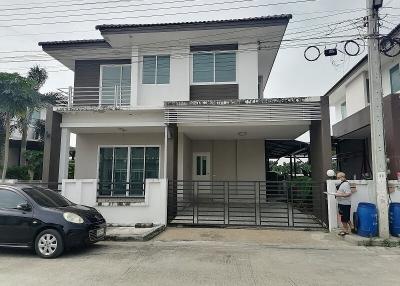 Single house Benyapha Casa Wongwaen-Rama 9