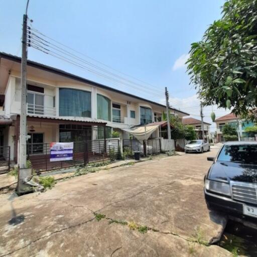 2-story townhouse, Baan Ratchaphruek 11 project (Suvarnabhumi-Lat Krabang) Phase 1
