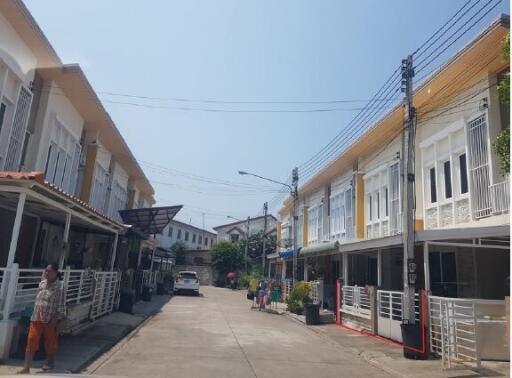 Townhouse Golden Town Rama 2