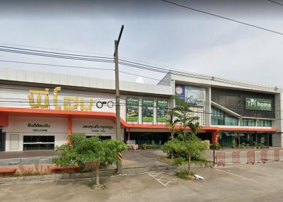 Mae Sai Warehouse, next to Phahonyothin Road (1) km. 978+300
