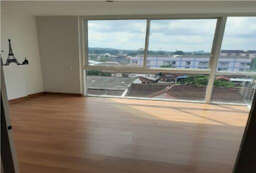 The Attribute Condominium 4 [6th floor] city view