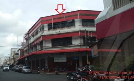 Commercial building, Taphan Hin District, Phichit Province