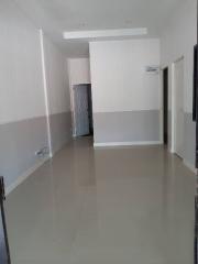 Townhouse Baan Klang Muang 88