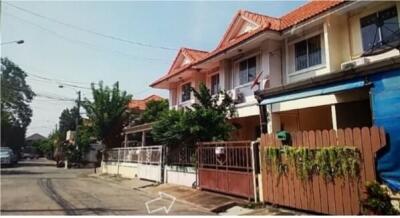 Townhouse Pruksa 37 Bang Yai [Soi 13]