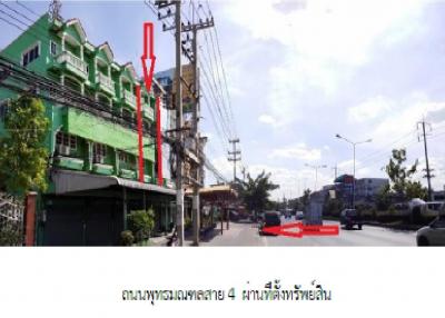 Commercial building Sam Phran-Nakhon Pathom
