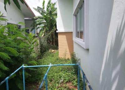 Single house, Siratcha Park, Phanat Nikhom, Chonburi.