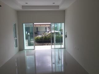 Single house, Siratcha Park, Phanat Nikhom, Chonburi.