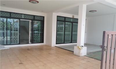 Townhouse W. Land House Songkhla