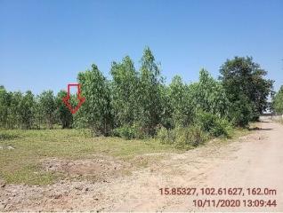 vacant land The location is suitable for agriculture.