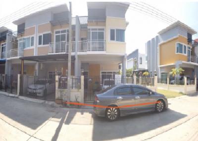 Townhouse Saruta Town