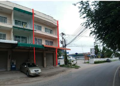 Shophouse Sirisasantikham Pattaya