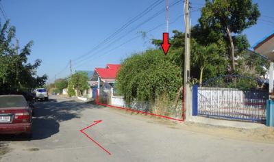 Single house, Phanit Village, Ban Pho.